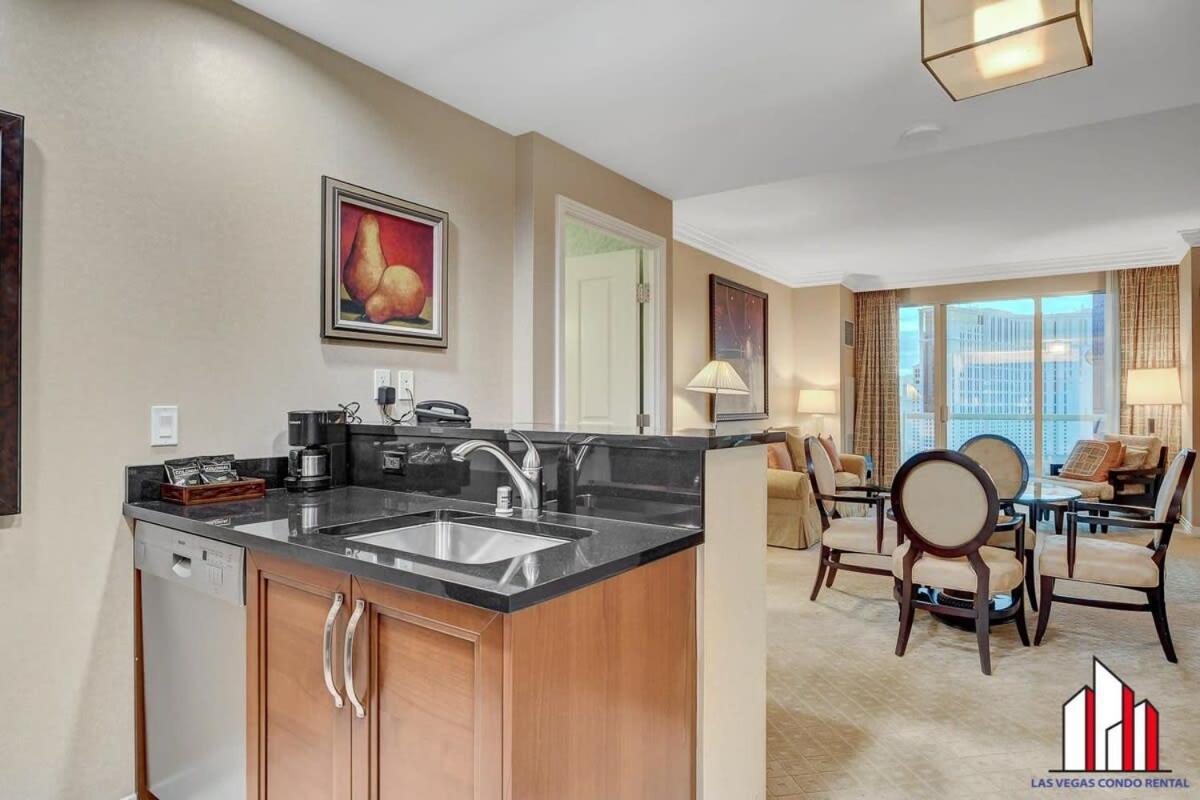 Mgm Signature-18-701 1Br2Ba Strip View Balcony 라스베이거스 외부 사진